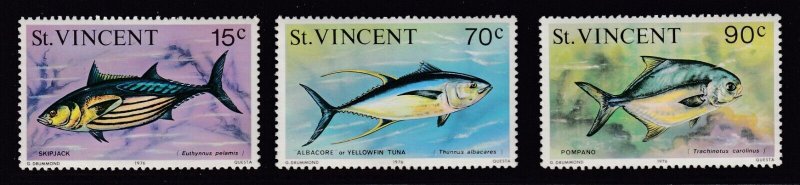 St. Vincent - Scott #472-474 - MNH - Complete 1976 Fish Set - SCV $16.50