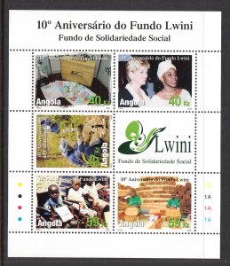 Angola 1327 Souvenir Sheet MNH VF