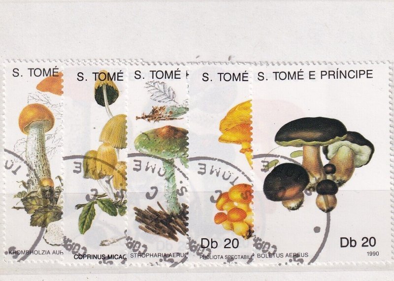 SA18i Sao Tome and Principe 1990 Mushrooms used stamps