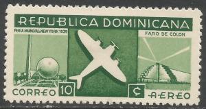 DOMINICAN REPUBLIC C33 MOG COLUMBUS I452-3