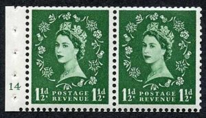 SB28 1 1/2d Green Wmk Edward Booklet Pane of Two Cyl 14 no dot U/M