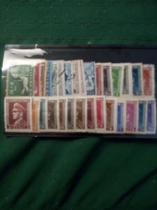 Croatia (country packet) 125 diffrent