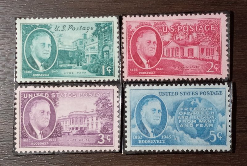 US Scott #930-933 MNH , OG Encapsulated 1945 Roosevelt Issues VF Set