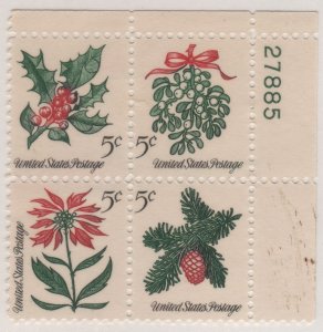 1257b 5c Christmas Untagged 27885 UR Plate Block