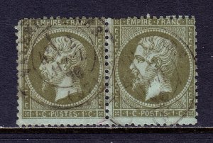 FRANCE — SCOTT 22 — 1862 1c OL. GRN. ON BLUE NAPOLEON III — USED PAIR — SCV $90