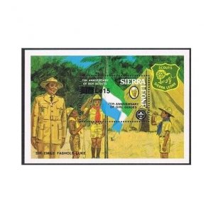 Sierra Leone 698,MNH.Michel 826 Bl.32. Girl Guides,75th Ann.1985.Raising flag.