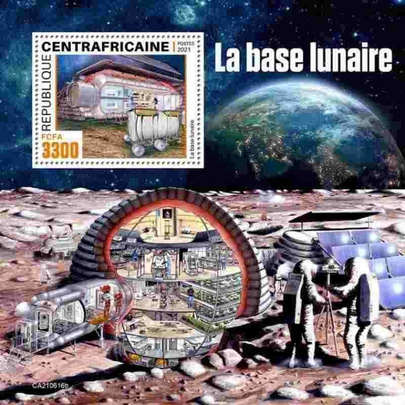 Central Africa - 2021 Moonbase Spacecraft - Stamp Souvenir Sheet - CA210616b 