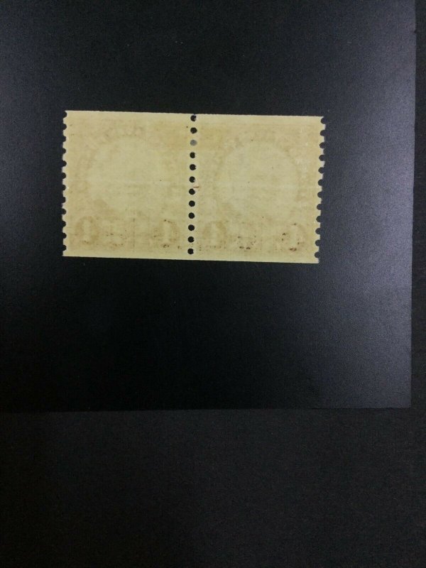 MOMEN: US STAMPS #687 COIL LINE PAIR MINT OG H XF LOT #51366