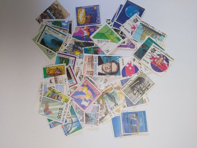 selection New Zealand 1985-90 used (100) LL: est CV $80