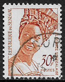 Senegal #567 Used Stamp - Senegalese Fashion