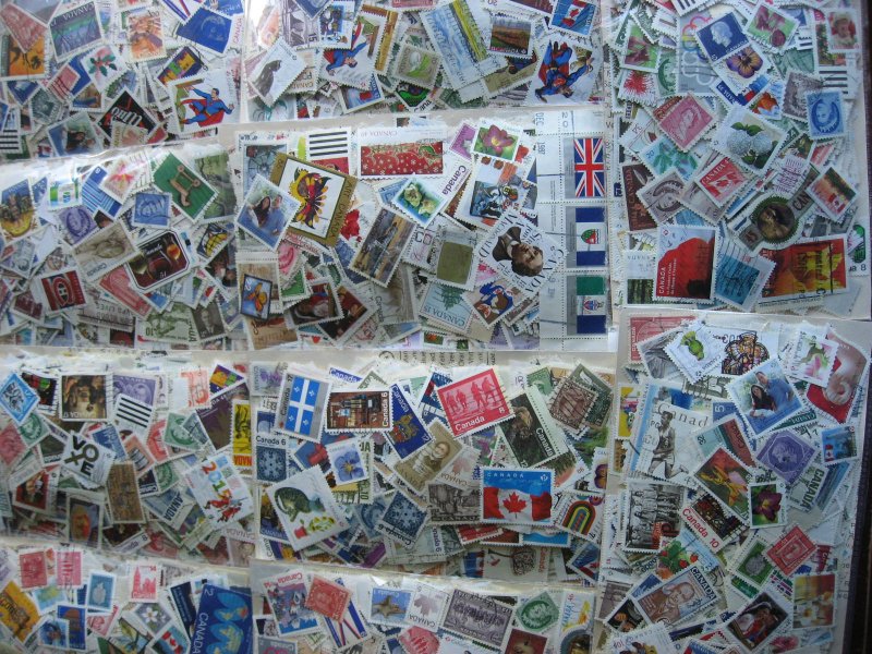 Canada colossal mixture (duplicates,mixed cond) 10,000 35% comems, 65% defins