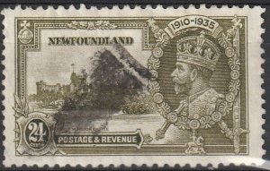 Newfoundland #229  Used   (~1430)