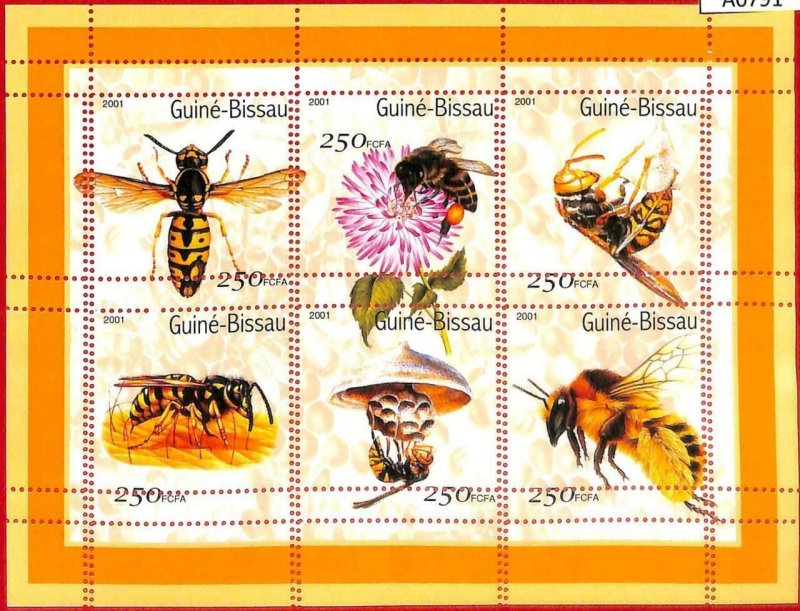 A0791 - GUINEA-BISSAU - ERROR  MISSPERF SHEET - INSECTS: Bees 2001