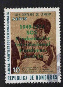 Honduras  Scott C546 Used  Airmail stamp