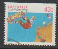 Australia SG 1181a  FU -    from booklet imperf  top  -  ...