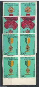 GABON - Yvert 724 / 726  IMPERF in  blocks of 4 MILITARY DECORATIONS Medals 1992