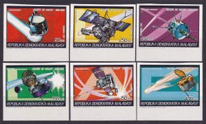 1987 Malagasy Republic 1058b-1063b Halley's Comet, Satellites 40,00 €