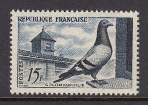 France 818 Homing Pigeon mnh