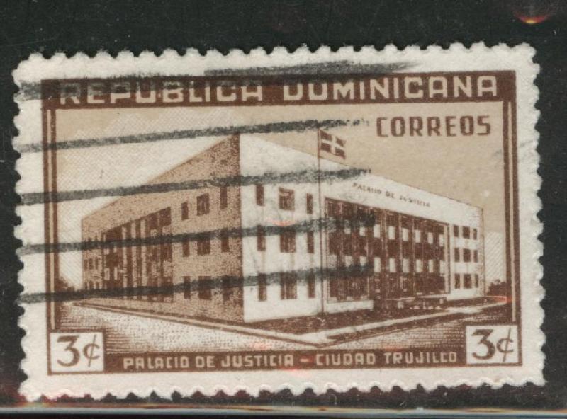 Dominican Republic Scott 420 used 1946 stamp