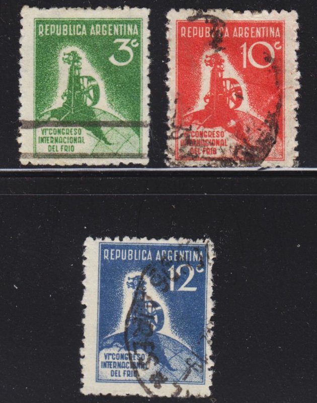 Argentina Scott 406-08 complete set F to VF used.