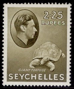 SEYCHELLES GVI SG148a, 2r 25c olive  , M MINT. Cat £35. ORDINARY