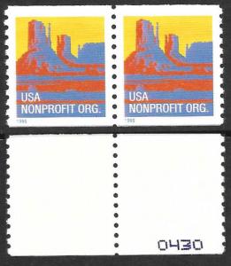 Sc 2902   (5¢) Buttes Pair w Bottom Back Number, MNH