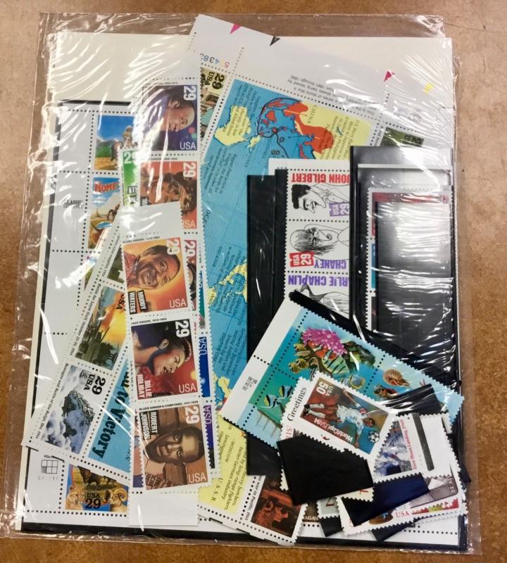 1994 USPS  Mint Set  Commemorative year set sealed