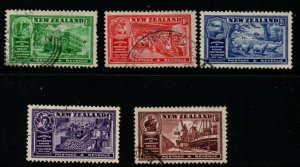 NEW ZEALAND SG953/7 1936 CHAMBERS OF COMMERCE USED