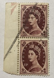 Great Britain used 305 vertical pair