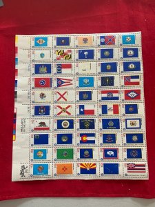 SCOTT #1633-82   SHEET STATE  FLAGS  13 CENT  MNG stock photo