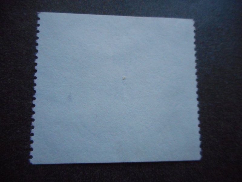 # 2122 VF Used...Store Bargain