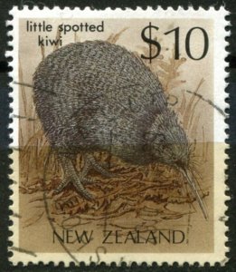 New Zealand Sc#930 Used, $10 multi, Native Birds Definitives 1985-88 (1989)