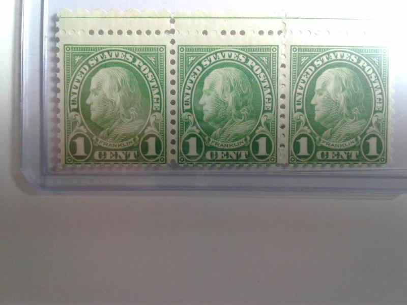 SCOTT # 552 EFO MINT NEVER HINGED BLIND PERFERATION STRIP OF 3 POST OFFICE FRESH