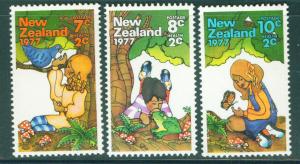 New Zealand Scott B98-100 1977 Health set MNH**