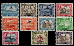 Aden 36-34 Set Lightly Hinged.