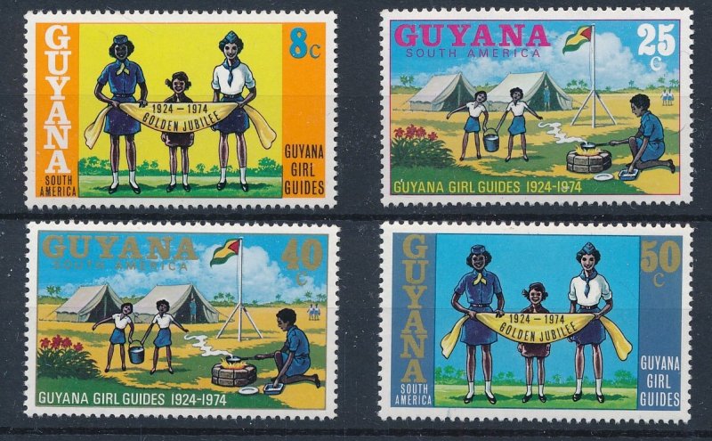 [BIN2982] Guyana 1974 Scoutig good set of stamps very fine MNH