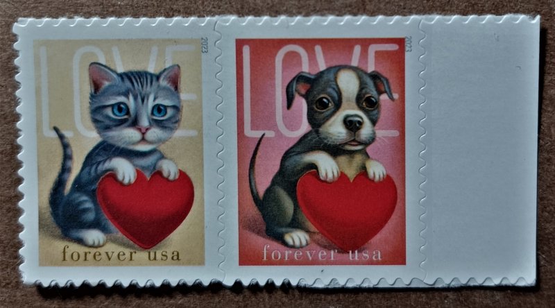 United States #5745-5746 (63c) Love MNH se-tenet pair (2023)