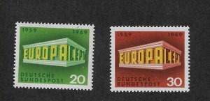 GERMANY  Scott 996-997  MNH