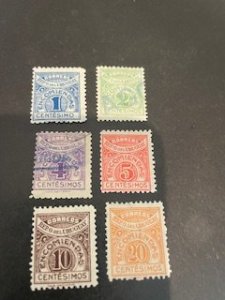 Uruguay sc Q25-Q30 MHR+uhr comp set