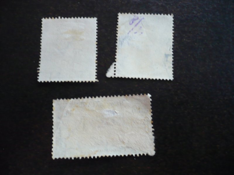 Stamps - New Zealand - Scott# 281,293-284 - Used Part Set of 3 Stamps