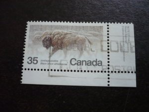 Stamps - Canada - Scott# 884 - Used Part Set of 1 Stamp