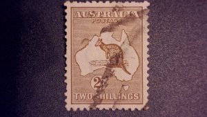 AUSTRALIA 41 USED