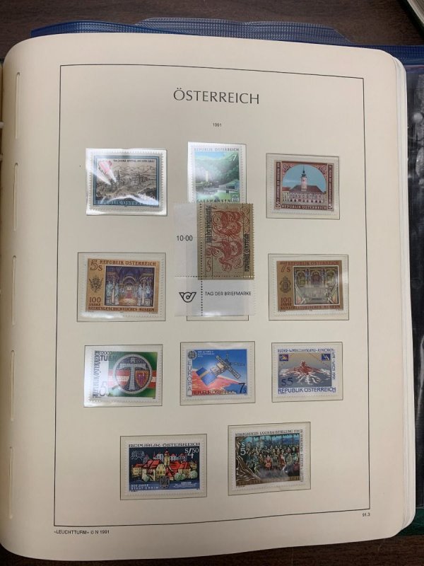 AUSTRIA – MODERN MINT COLLECTION 1945-1990S IN THREE VOLUMES – 423843