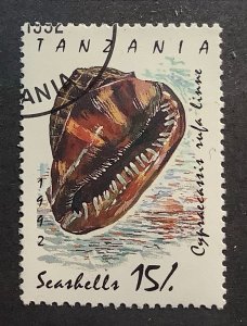 Tanzania 1992 Scott 941 CTO - 15sh, Seashells, Red Helmet Shell