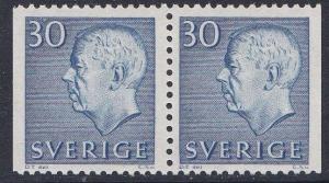 Sweden #584 pair F-VF Mint NH ** Gustav VI Adolph