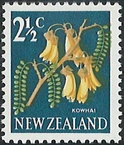 Scott: 385 New Zealand 2 1/2 cent - Decimal Currency - Kowhai, MNH