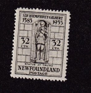 NEWFOUNDLAND # 225 VF-MXLH (Faint Paper Crease) SIR HUMPHREY GILBERT