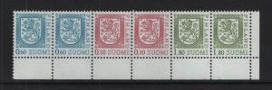 Finland #713a MNH 1987 Arms  booklet pane 2x60, 2x10 and 2 x 1.80m