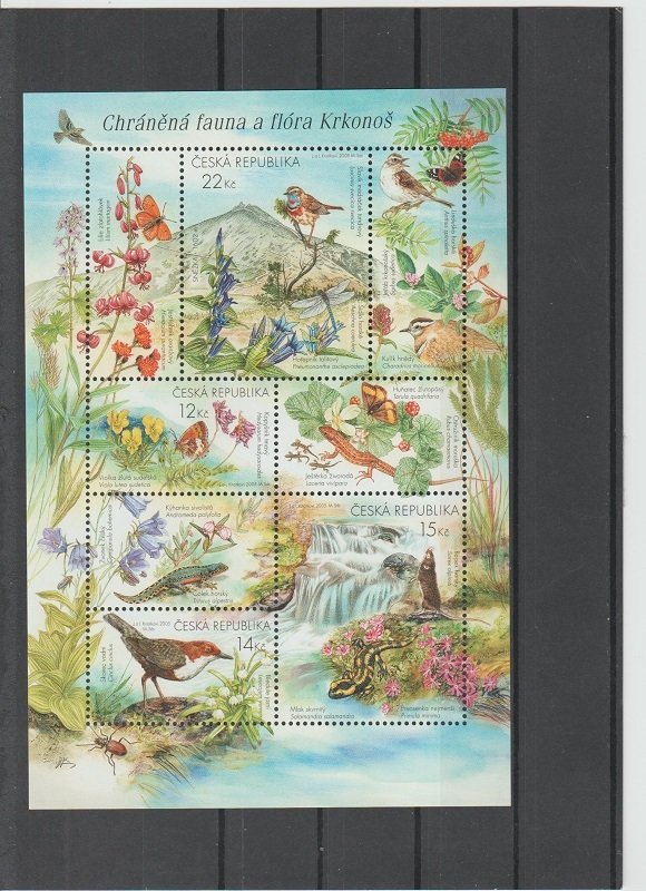 Czechoslovakia  Scott#  3278  MNH  Sheet of 8  (2005 Protected Fauna and Flora)