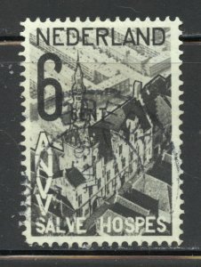 Netherlands Scott B55 Used H - 1932 Council House, Zierikzee - SCV $5.00